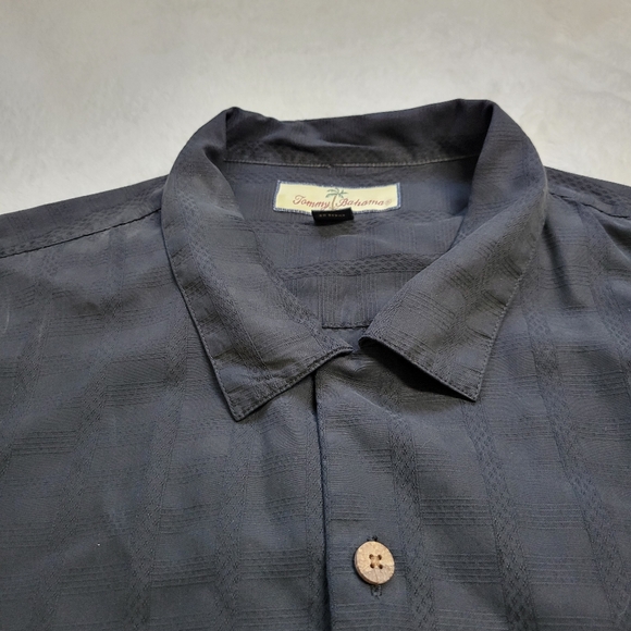 Tommy Bahama Shirt Mens 2XL Golf Embroidered 100% Silk Black King Of The Green - Picture 5 of 9